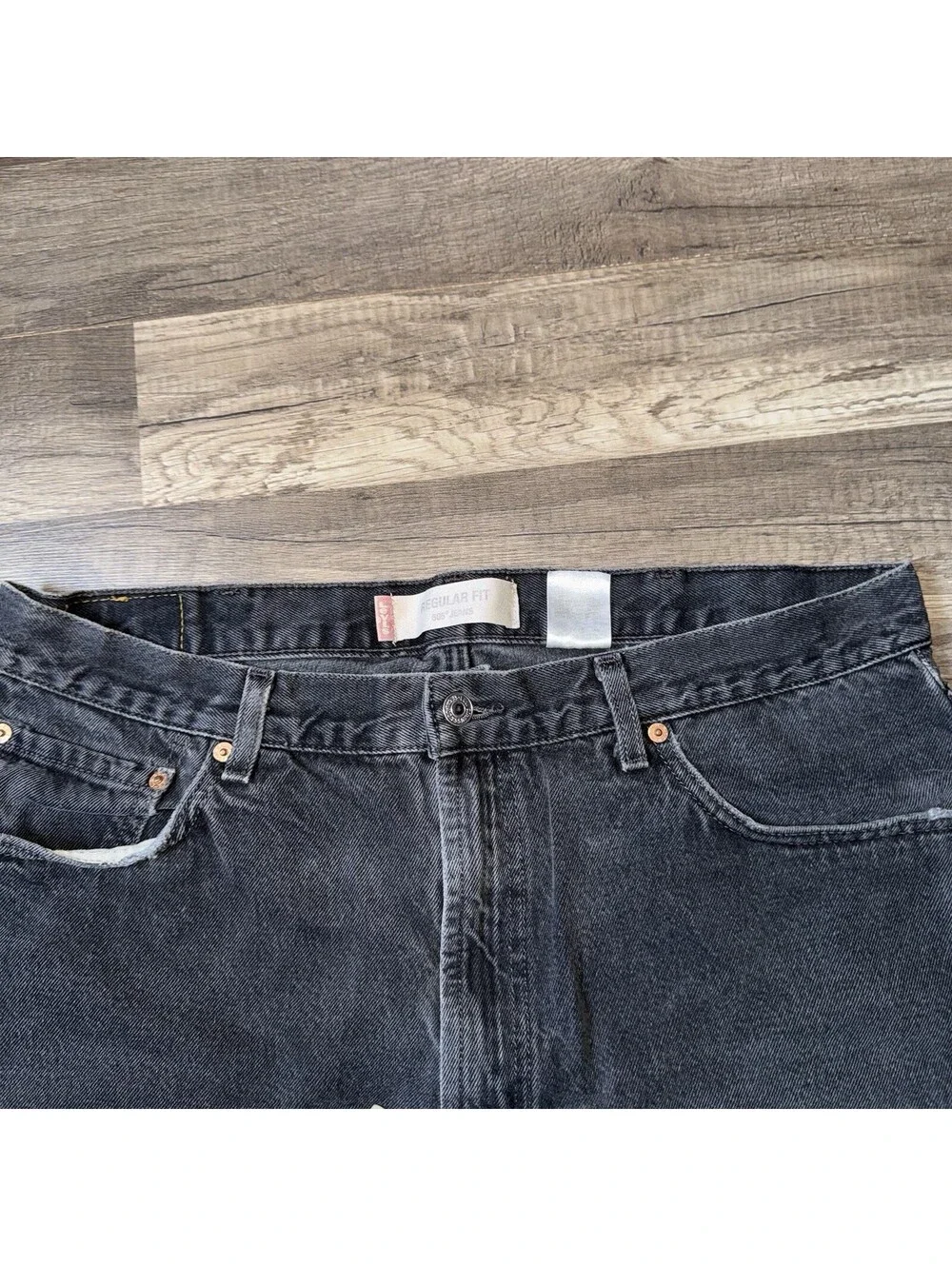 Levi’s 505 Regular Fit Black Jeans Men’s 40x30 Straight Leg Distressed